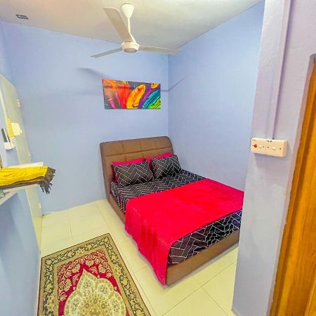 Nail Homestay Kuala Besut Екстер'єр фото