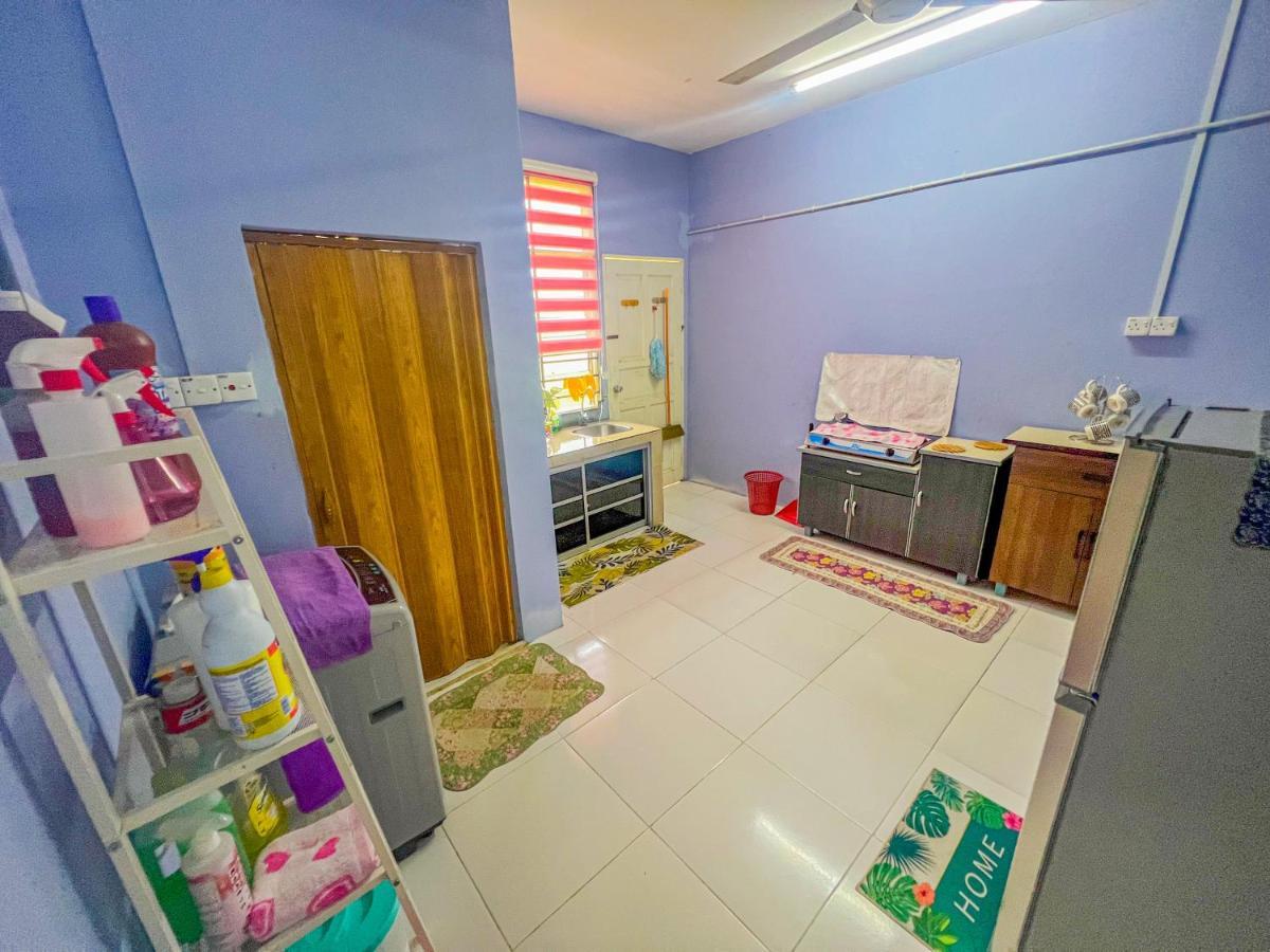 Nail Homestay Kuala Besut Екстер'єр фото